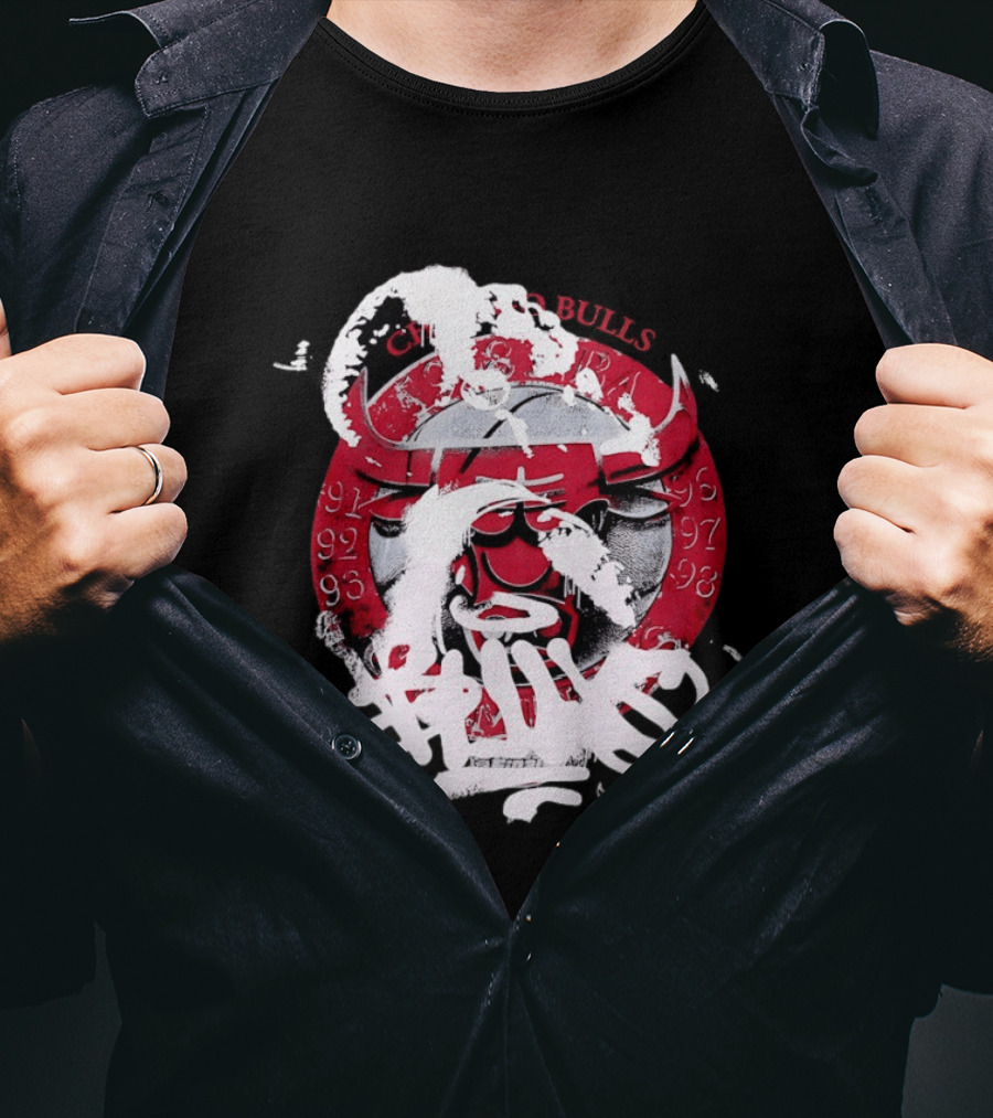 Chicago Bulls Dynasty Champions 91 92 93 96 97 98 T-Shirt