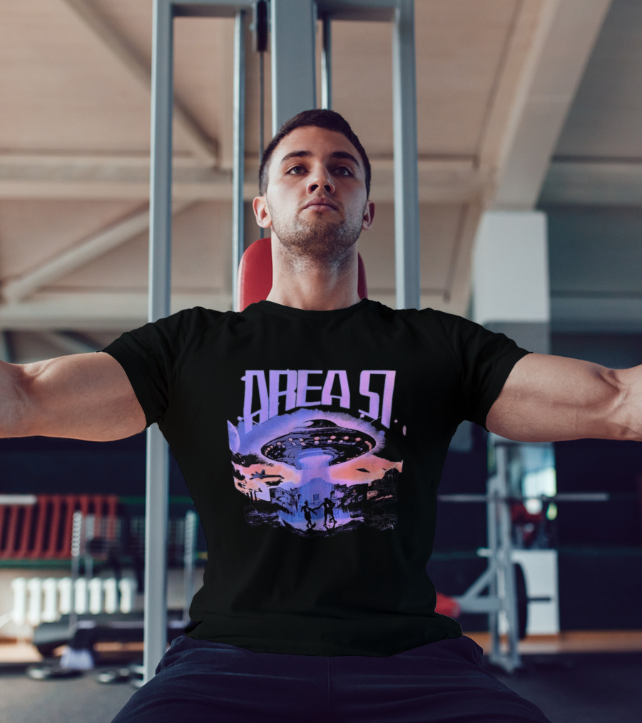 Area 51 UFO Extraterrestrial Invasion Scene T-Shirt