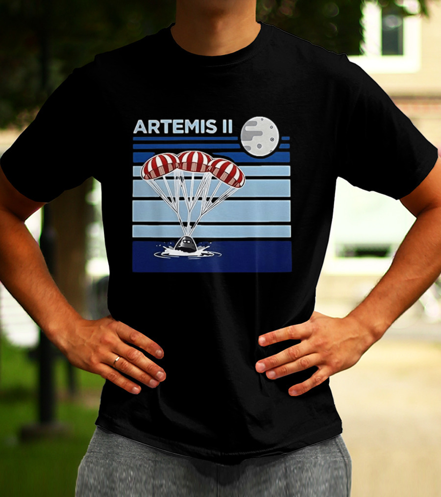 Artemis II Splashdown 2026 Orion Spacecraft Landed With Moon Parachute Scene T-Shirt