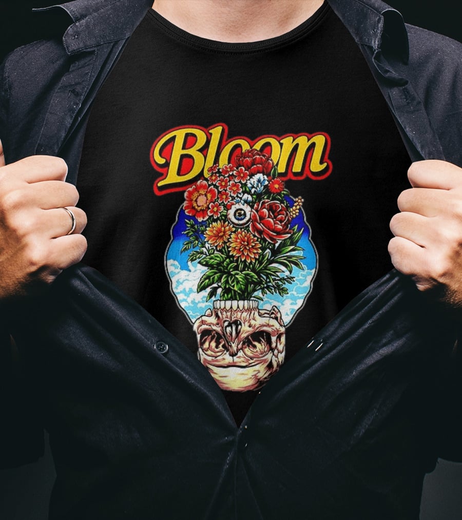 Bloom Skulls And Flowers Summer Classic Vibrant Floral Eyeball T-Shirt