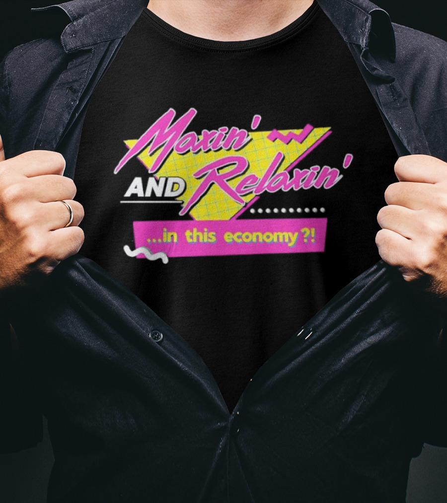 Maxin' And Relaxin' Retro Style In This Economy 90s T-Shirt