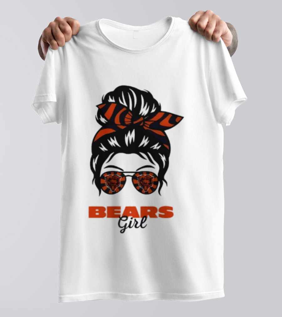 Chicago Bears Girl Messy Bun Glasses Football Fan T-Shirt