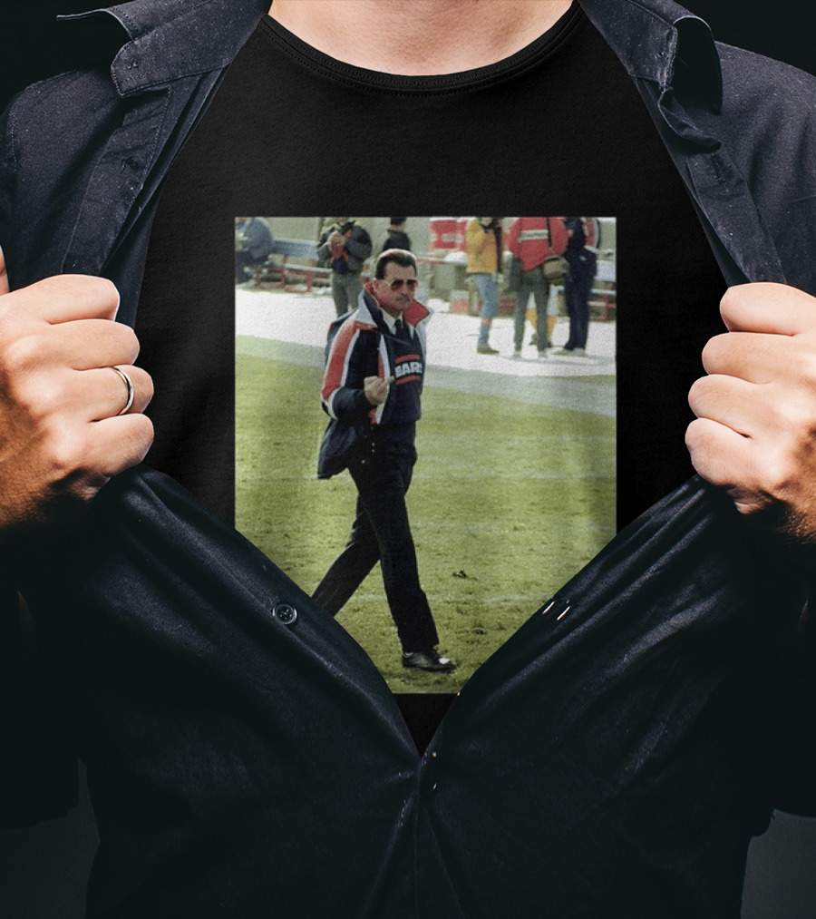 Chicago Bears Mike Ditka Da Coach Middle Finger Meme T-Shirt