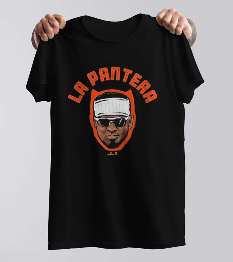 Luis Robert Jr La Pantera Swag Head Queens T-Shirt