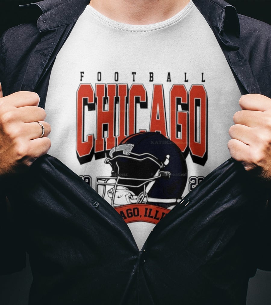 Chicago Football Helmet 1920 Illinois Sports Team T-Shirt