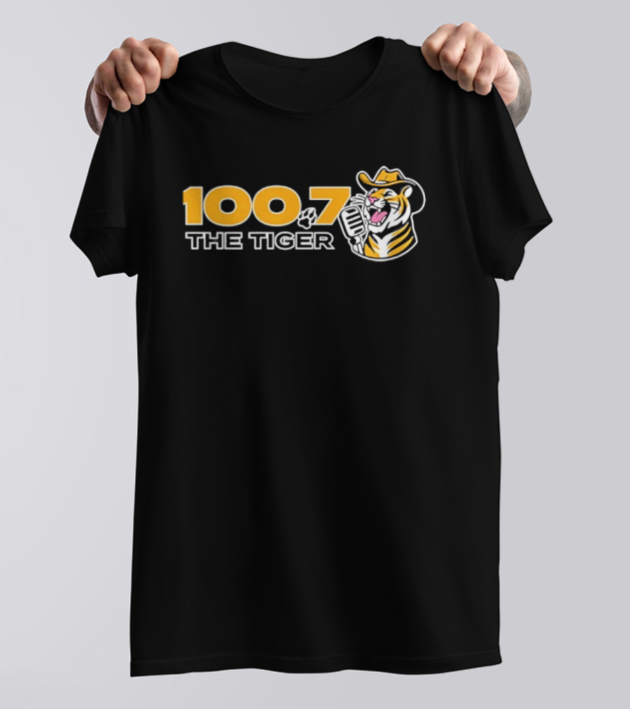 LSU Tigers 100.7 The Tiger Cowboy Hat Microphone T-Shirt