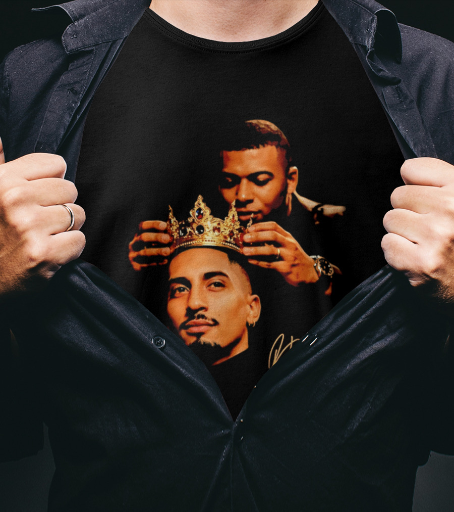 Raphinha And Kylian Mbappé Crown Moment 2026 T-Shirt