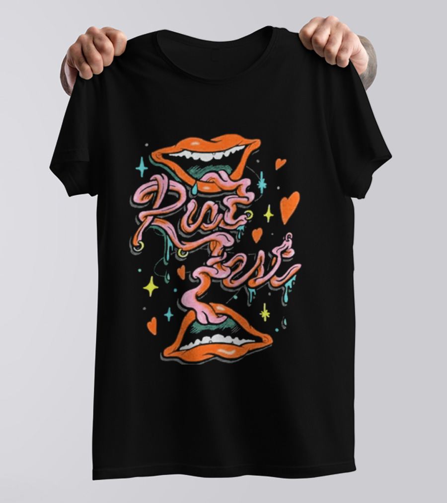 Riot Fest 2026 Valentine's Day Lips And Hearts T-Shirt