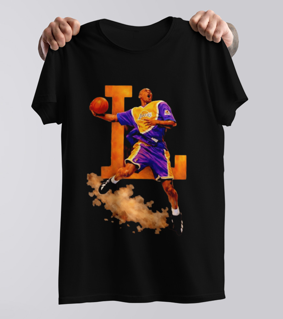 Kobe Bryant Los Angeles Lakers Iconic Slam Dunk Action T-Shirt