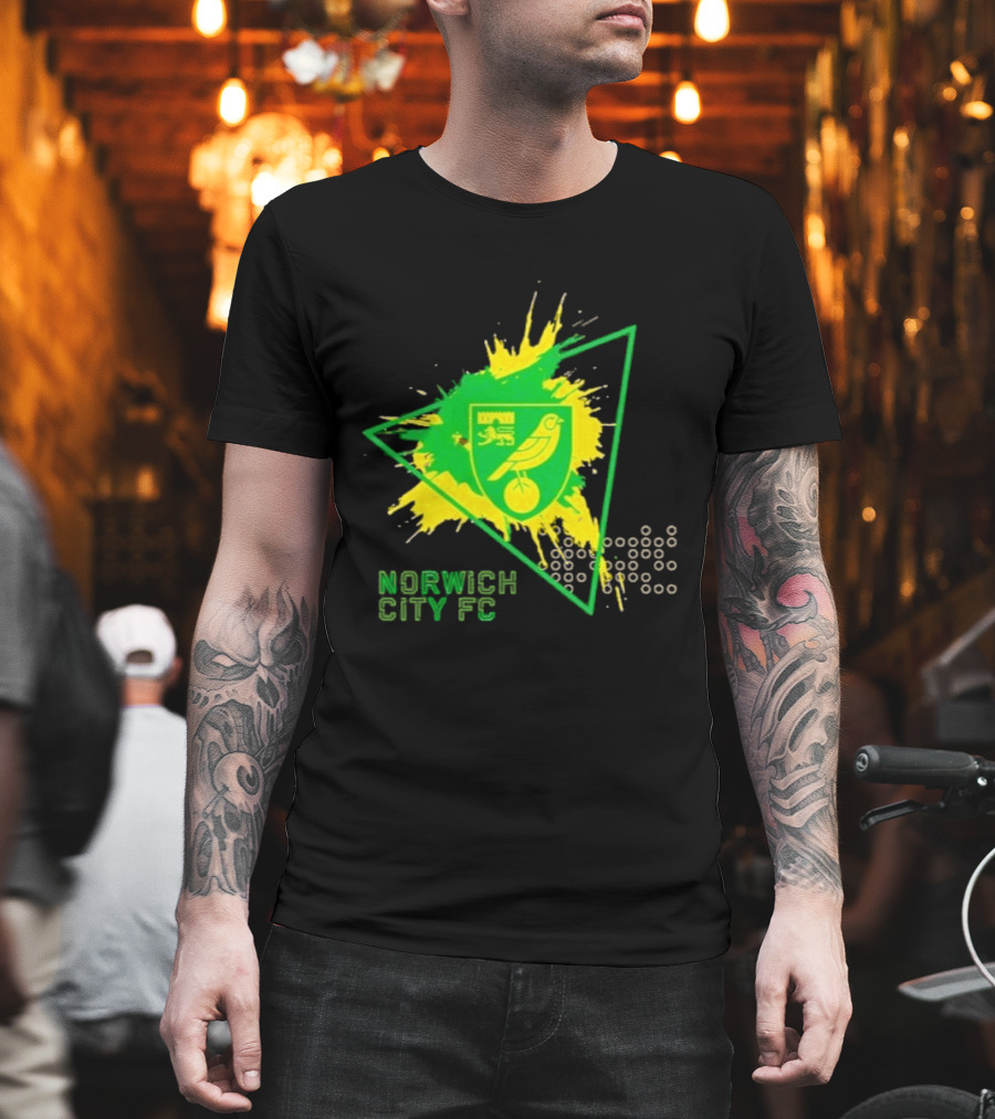 Norwich City FC Junior Crest Splash Triangle T-Shirt