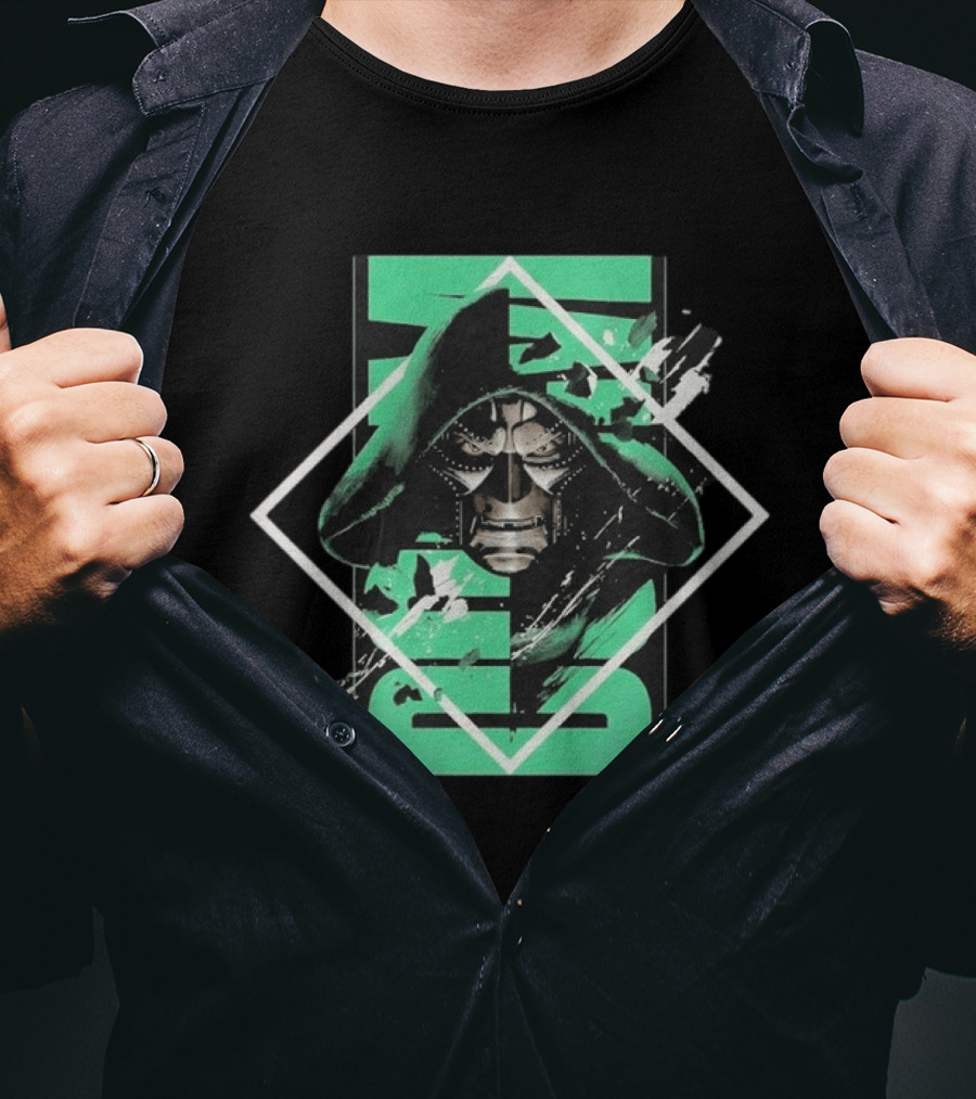 Marvel Avengers Doomsday Doctor Doom Green Black T-Shirt