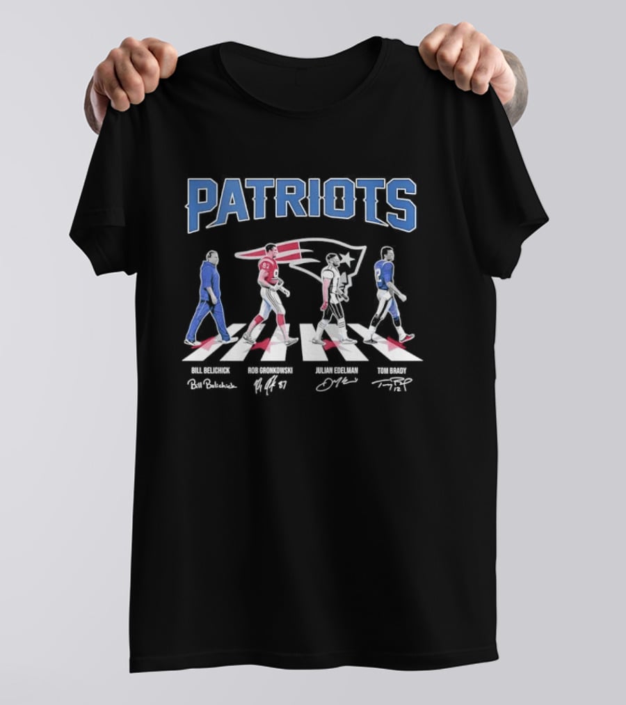 New England Patriots Abbey Road Bill Belichick Rob Gronkowski Julian Edelman Tom Brady Parade T-Shirt