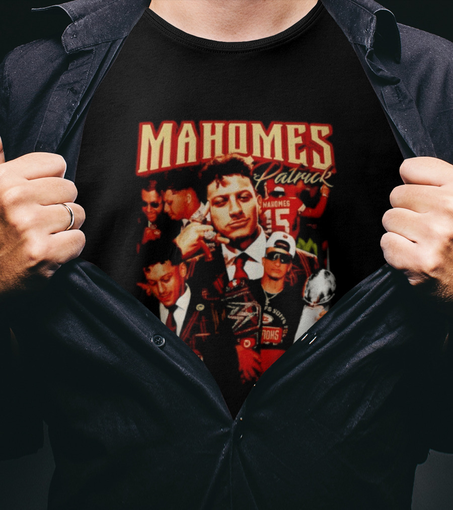 Mahomes 90s Retro Style Football Champion T-Shirt