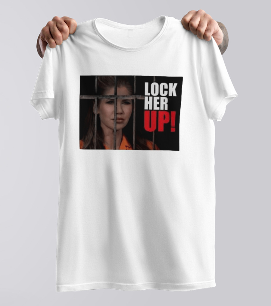 Lock Her Up Kristi Noem Bars Orange Jump Suit T-Shirt