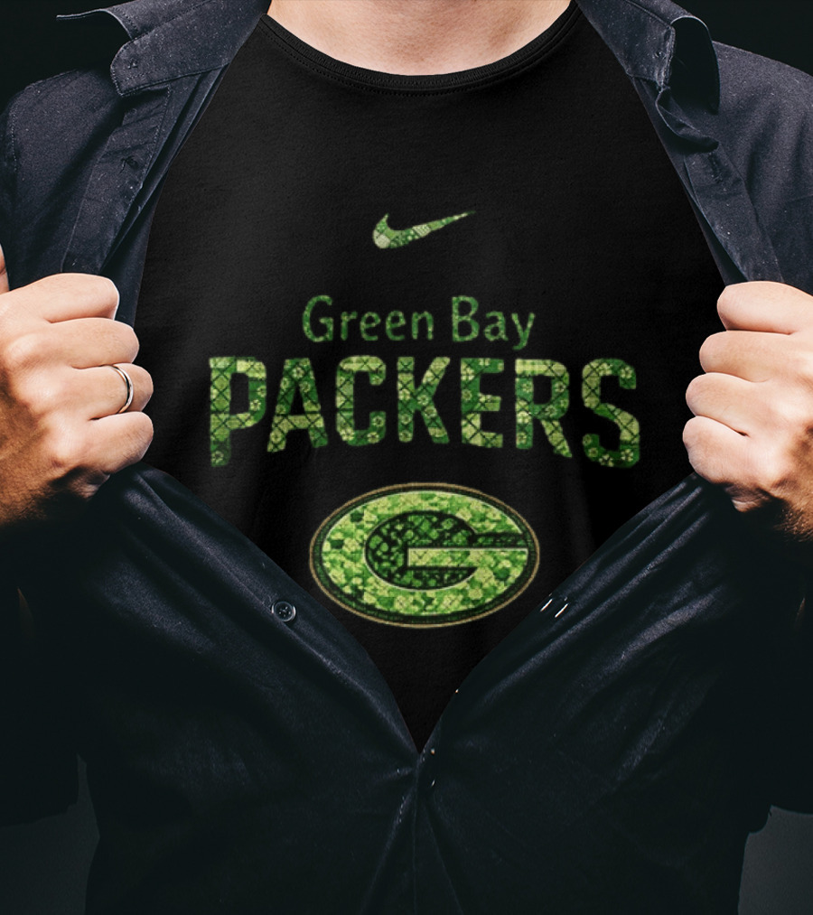 Green Bay Packers Snoopy Who Needs Luck Nike Collaboration T-Shirt