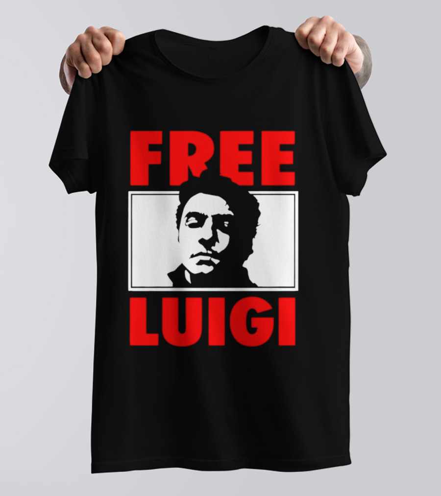 Free Luigi Mangione Shot Face Red T-Shirt