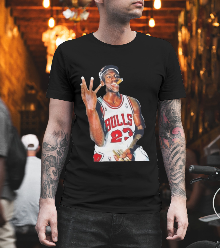 Giannis Antetokounmpo Mj Cigar Chicago Bulls 23 Basketball Legend T-Shirt
