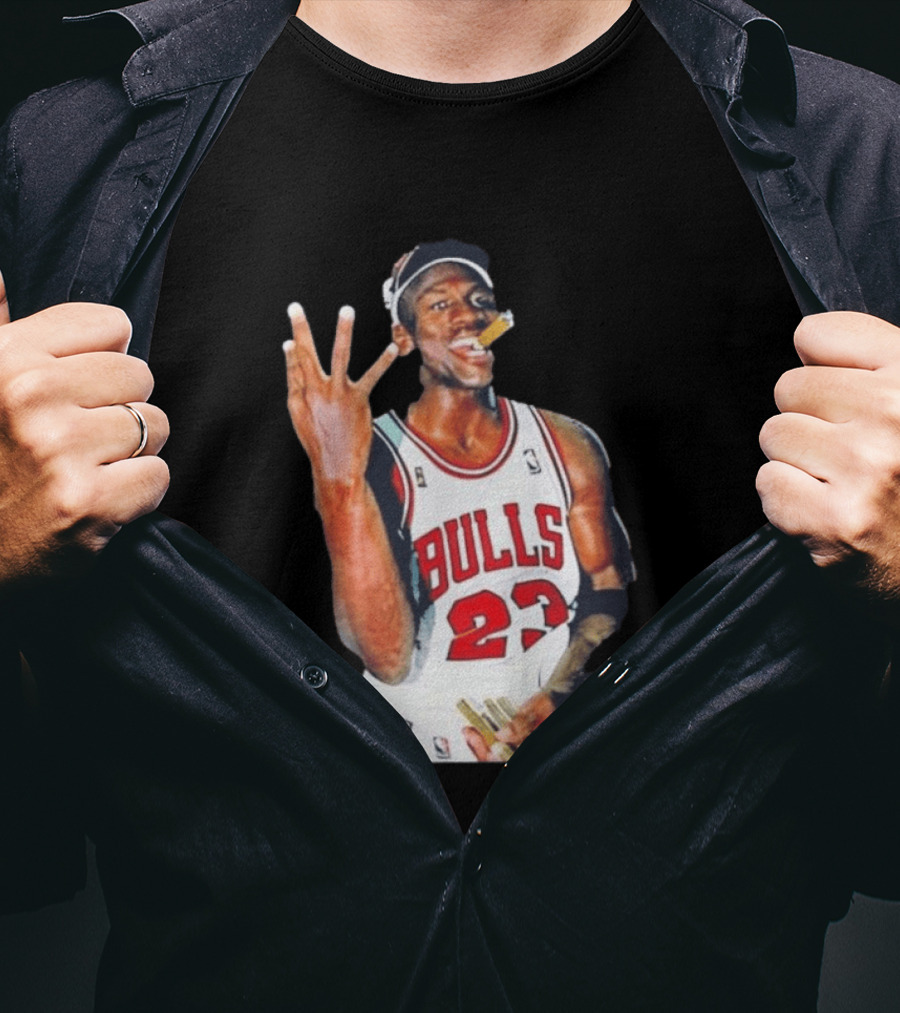 Giannis Antetokounmpo Mj Cigar Chicago Bulls 23 Basketball Legend T-Shirt