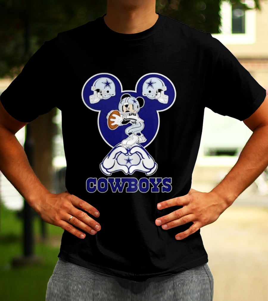 Dallas Cowboys Mickey Mouse Heart Hands Football Helmets T-Shirt