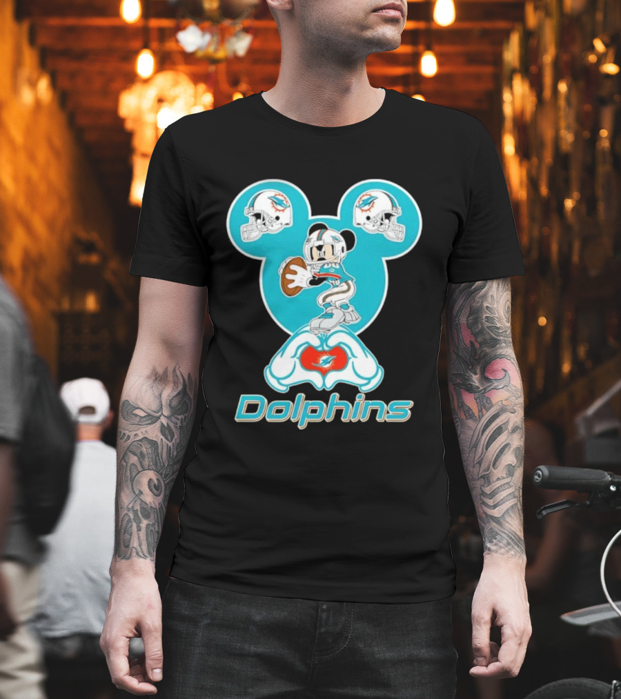 Miami Dolphins Mickey Mouse Heart Hands Football Helmets T-Shirt
