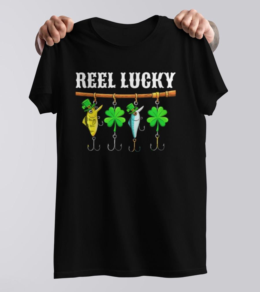 Reel Lucky St Patrick's Day Fishing Shamrock Hooks T-Shirt
