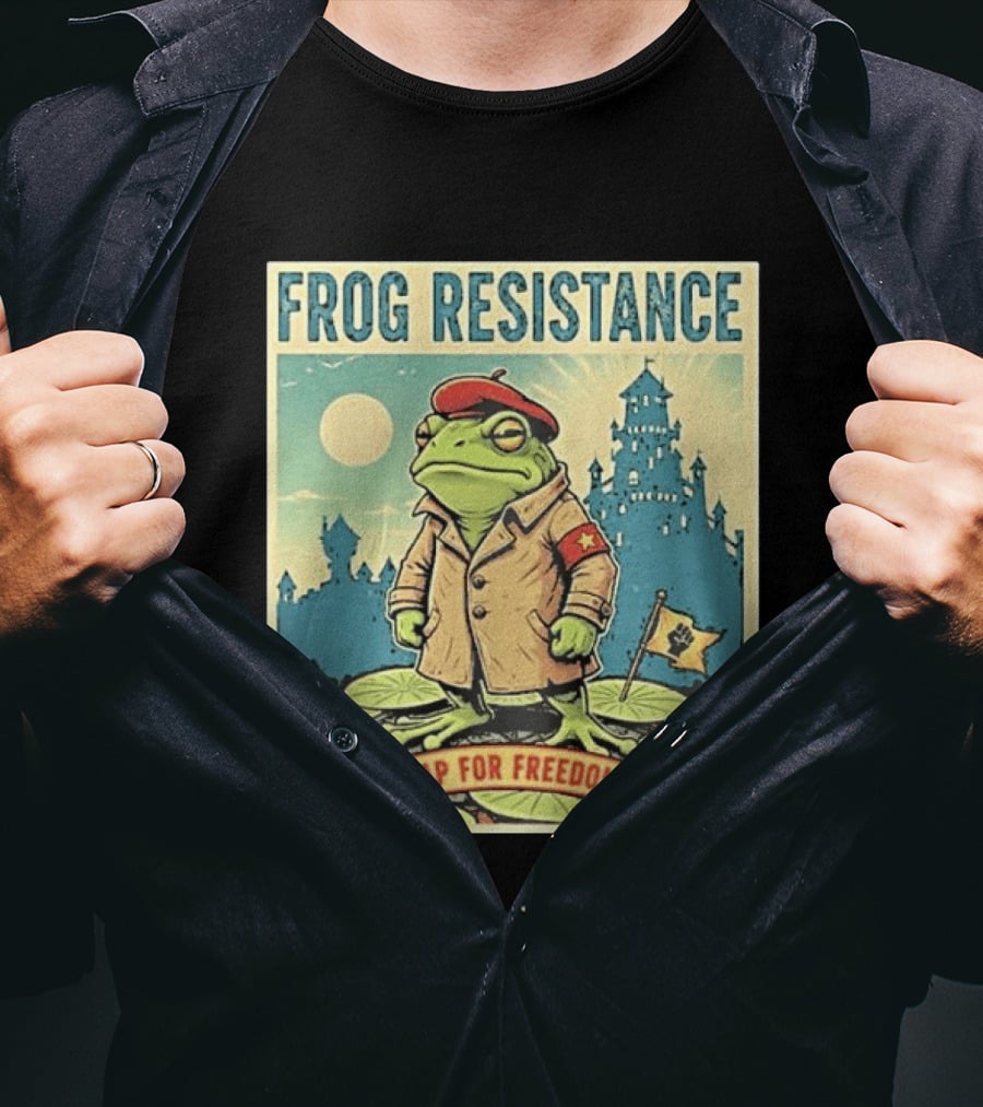 Classic Frog Resistance Leap For Freedom Castle Beret Moonlight Lily Pads T-Shirt