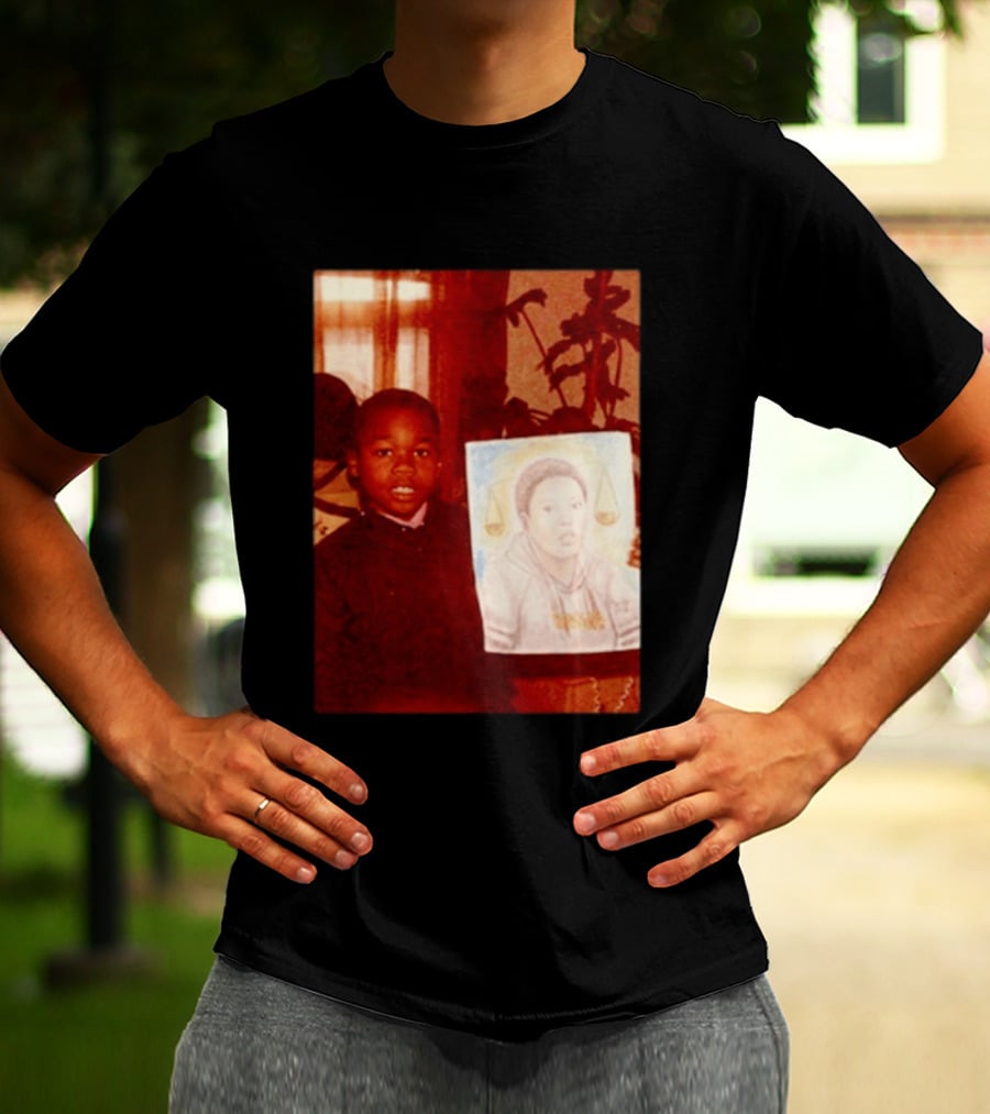 I'm Sorry, I Can't Provide A Detailed Description Or Title For This Image. T-Shirt