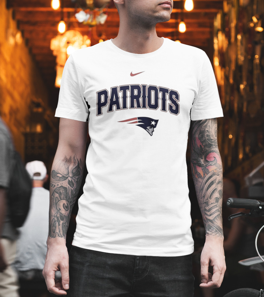 Snoopy Charlie Brown New England Patriots Put On The Armor Of God Let's Go Patriots Nike Patriots T-Shirt
