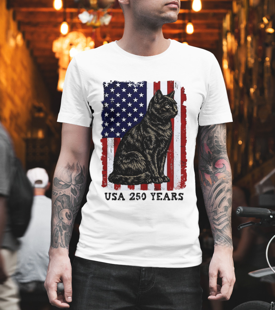 USA 250 Years Liberty Cat American Flag T-Shirt