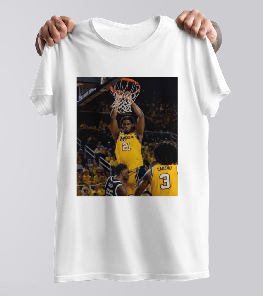 Morez Johnson Jr. Dunk Michigan Vs Carr Cadeau Basketball Moment T-Shirt