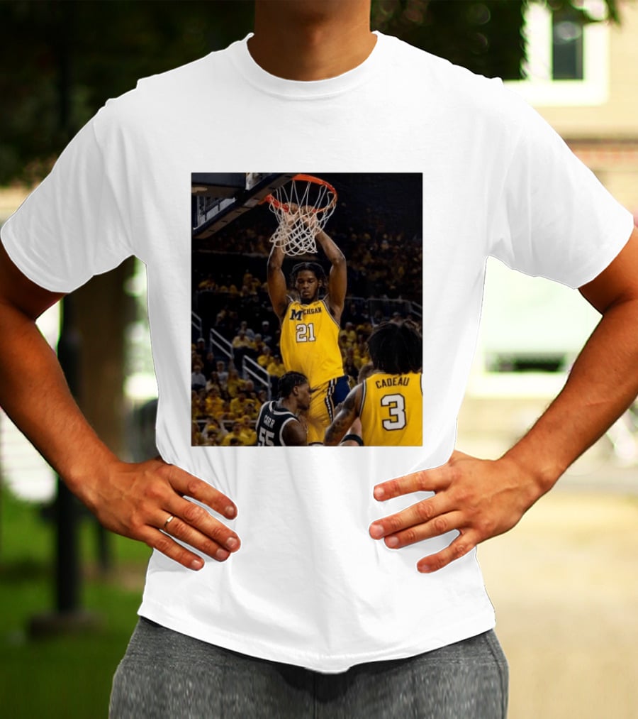 Morez Johnson Jr. Dunk Michigan Vs Carr Cadeau Basketball Moment T-Shirt