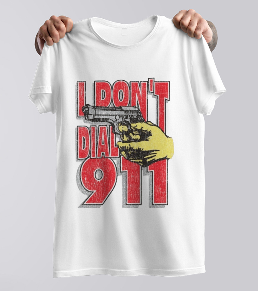 Handgun I Don't Dial 911 Retro Bold Red T-Shirt