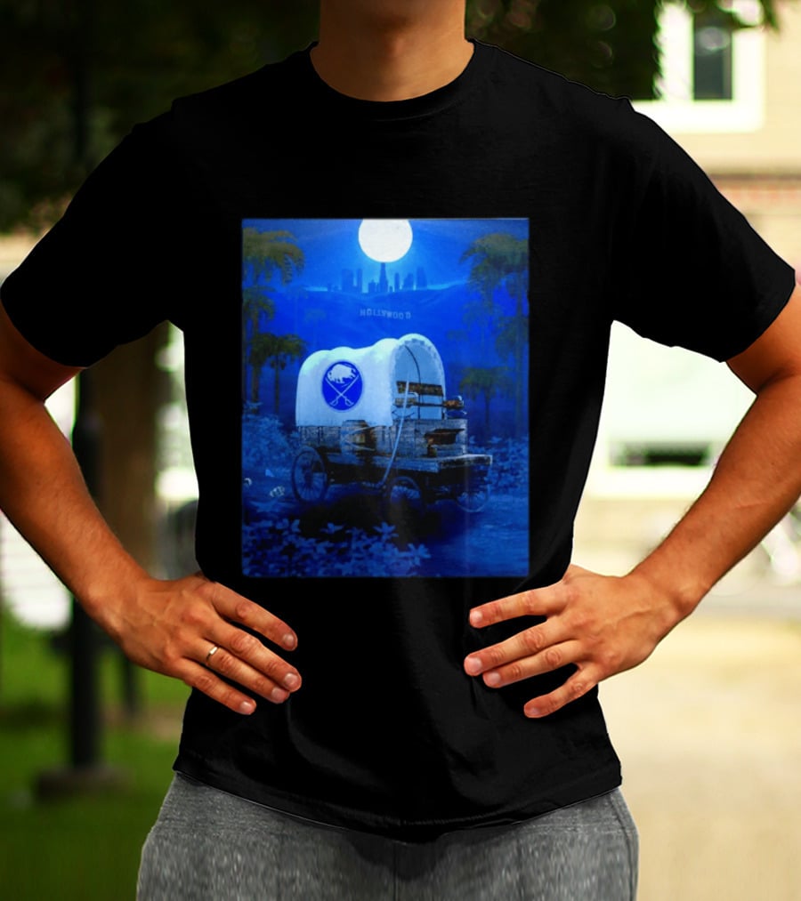 Buffalo Sabres Covered Wagon Hollywood Full Moon Scene T-Shirt