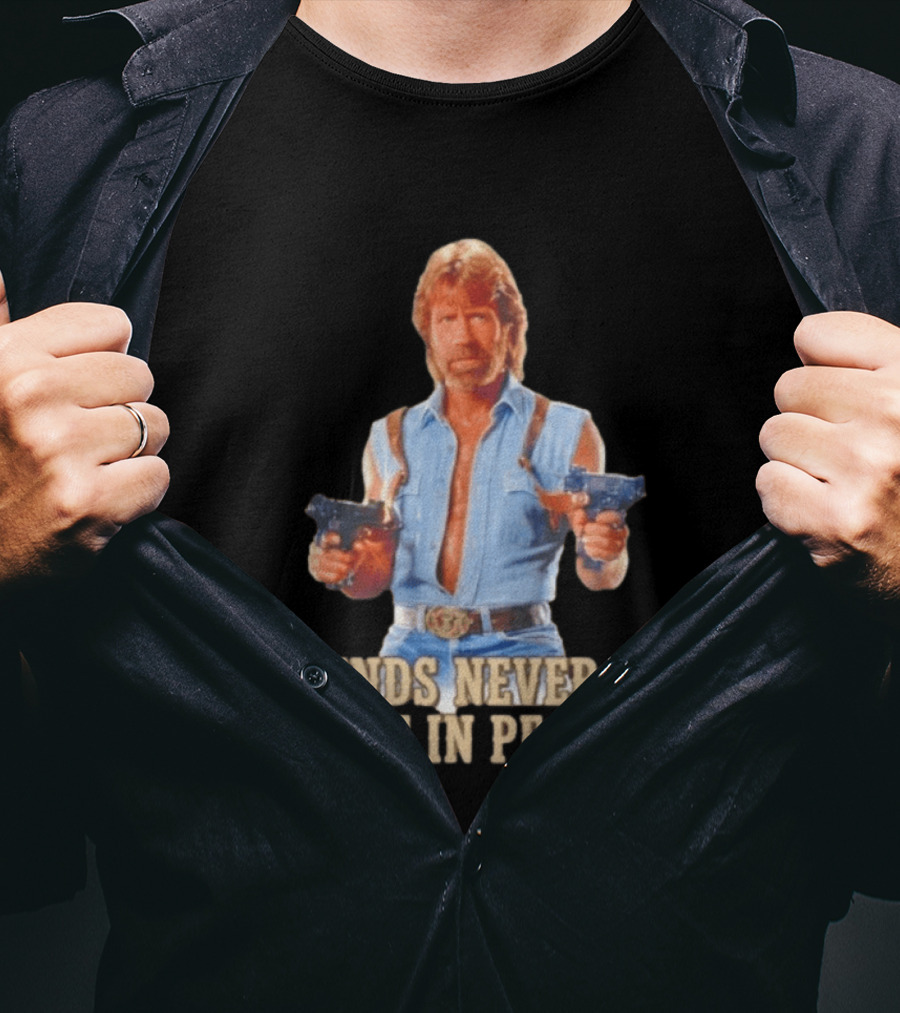 Legends Never Die Rest In Peace Chuck Norris Gunslinger T-Shirt