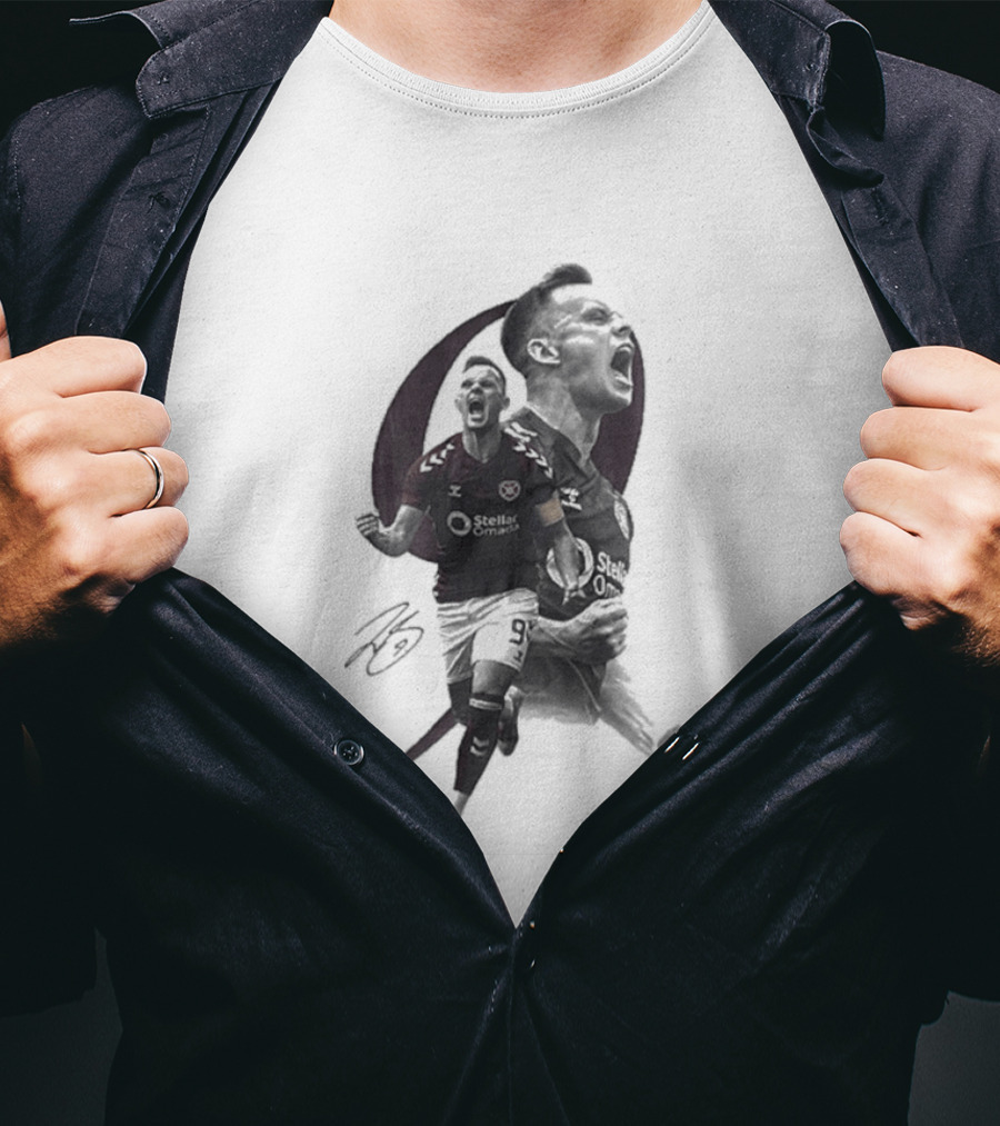 Shankland Series 1 Footballer Celebration Pose T-Shirt