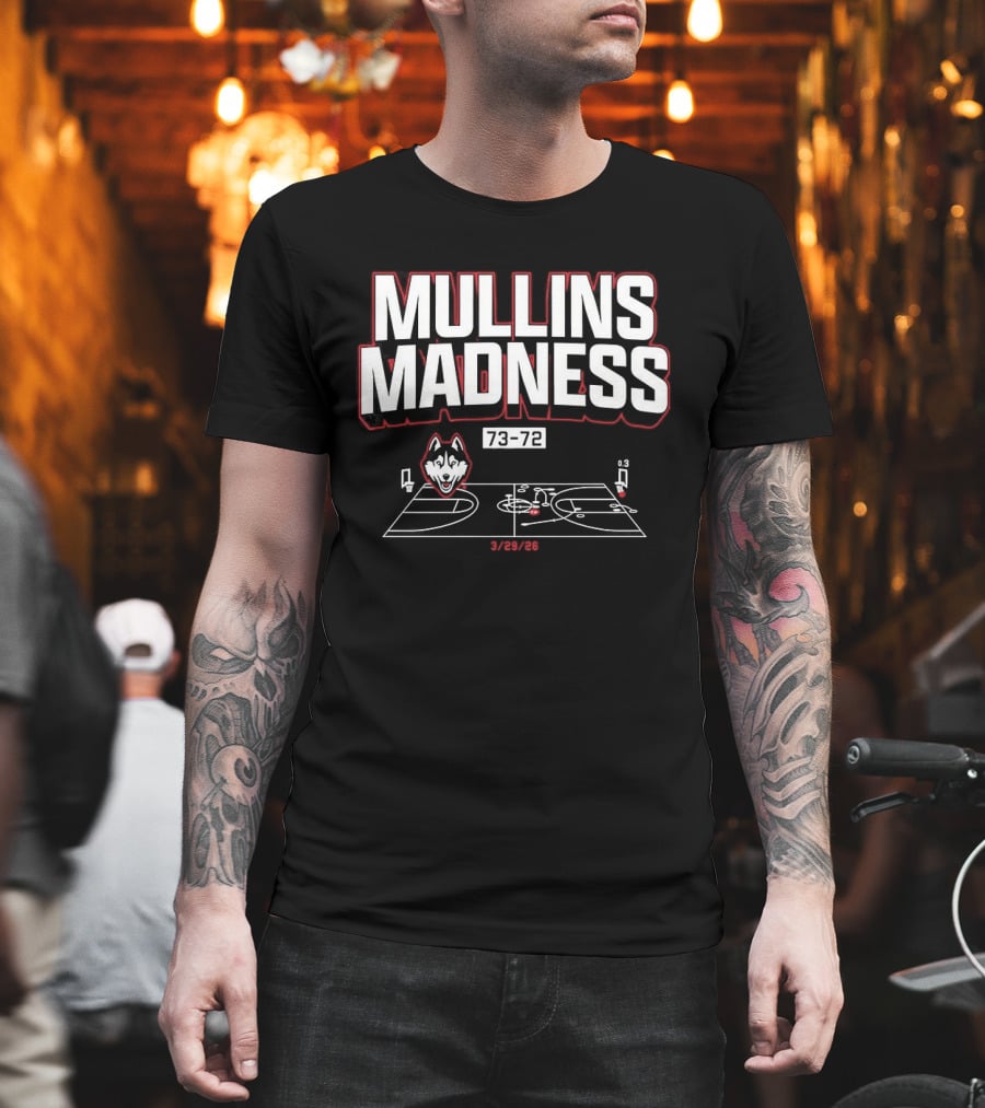 Mullins Madness UConn Huskies 73 72 Basketball Diagram T-Shirt