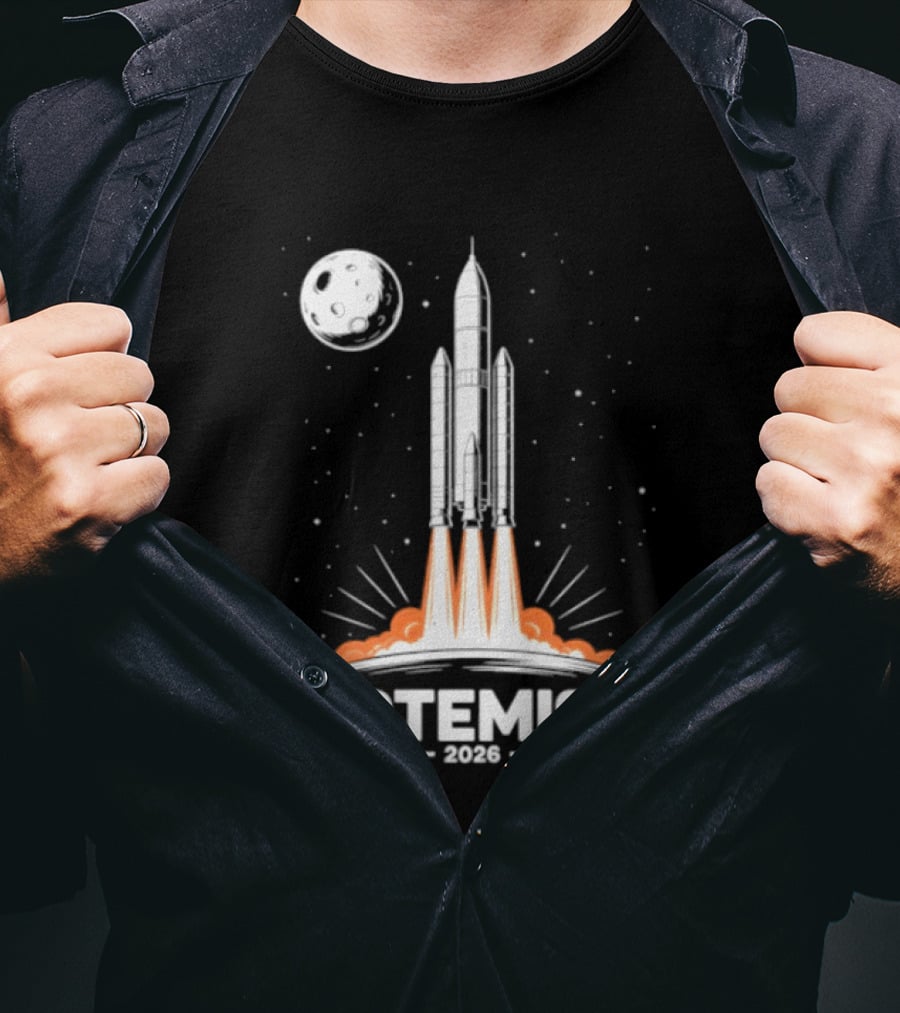 Artemis II 2026 Rocket Launch To The Moon With Spacecraft And Moon T-Shirt