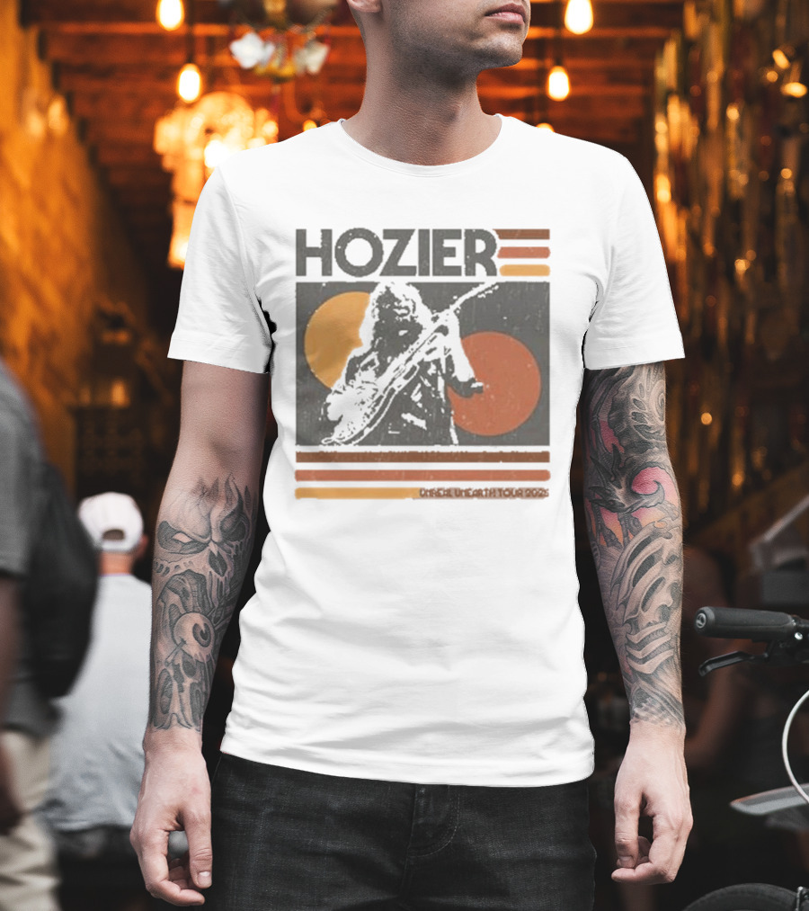 Hozier Unreal Unearth 2025 Tour Vintage Circles Guitar T-Shirt