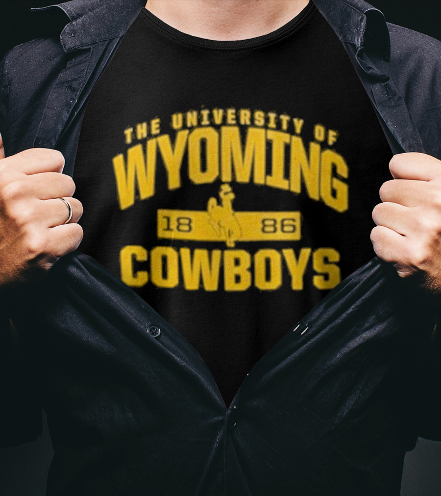 University Of Wyoming Cowboys 1886 Vintage Yellow Bronco Rider T-Shirt