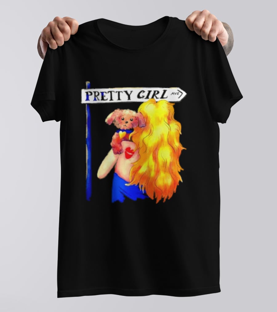 Pretty Girl Avenue Blonde Woman With Teddy Bear And Heart Tattoo T-Shirt