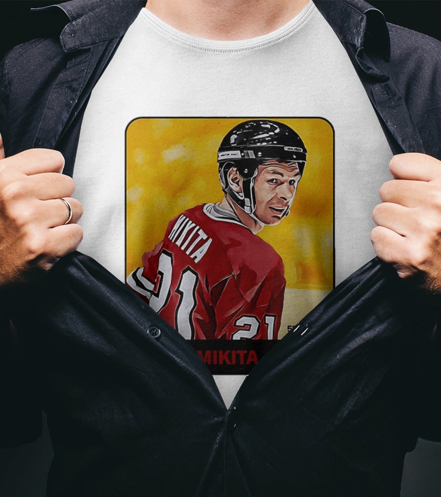 Stan Mikita Forward Chicago Blackhawks NHL Alumni Card 500 Level T-Shirt
