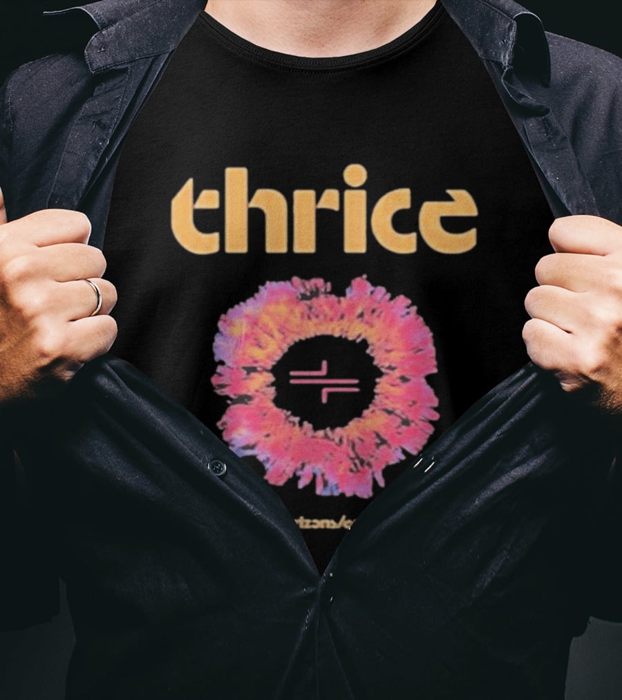 Thrice Horizons East Album Colorful T-Shirt