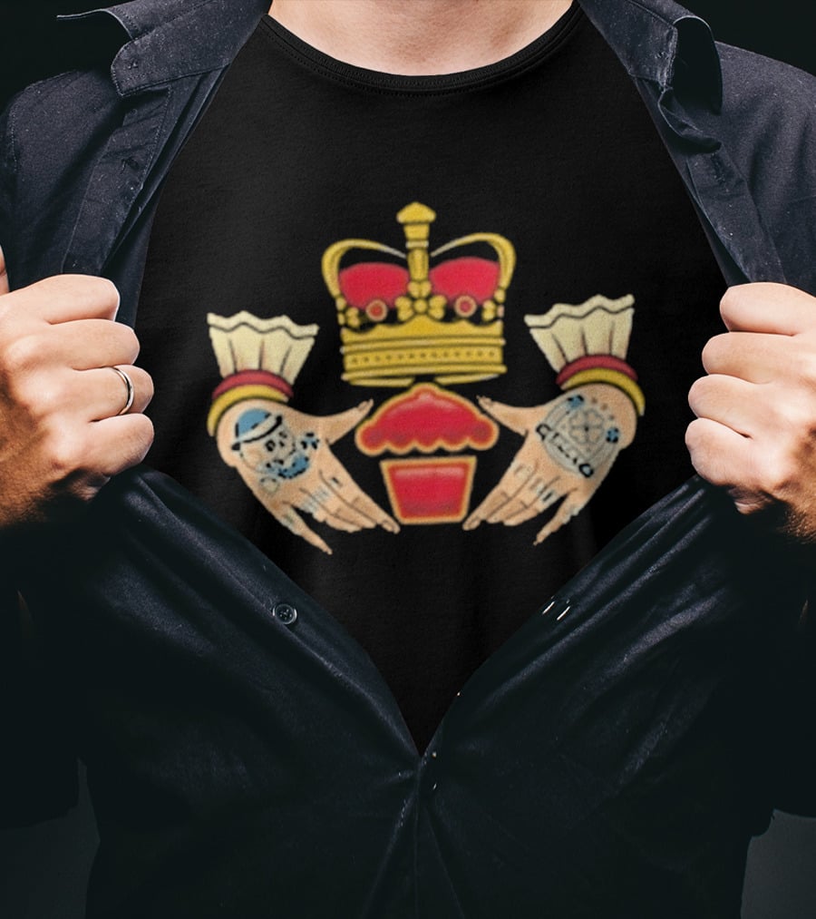 Johnny Cupcakes Claddagh Cakes Crown Hands Tattoo Cupcake T-Shirt