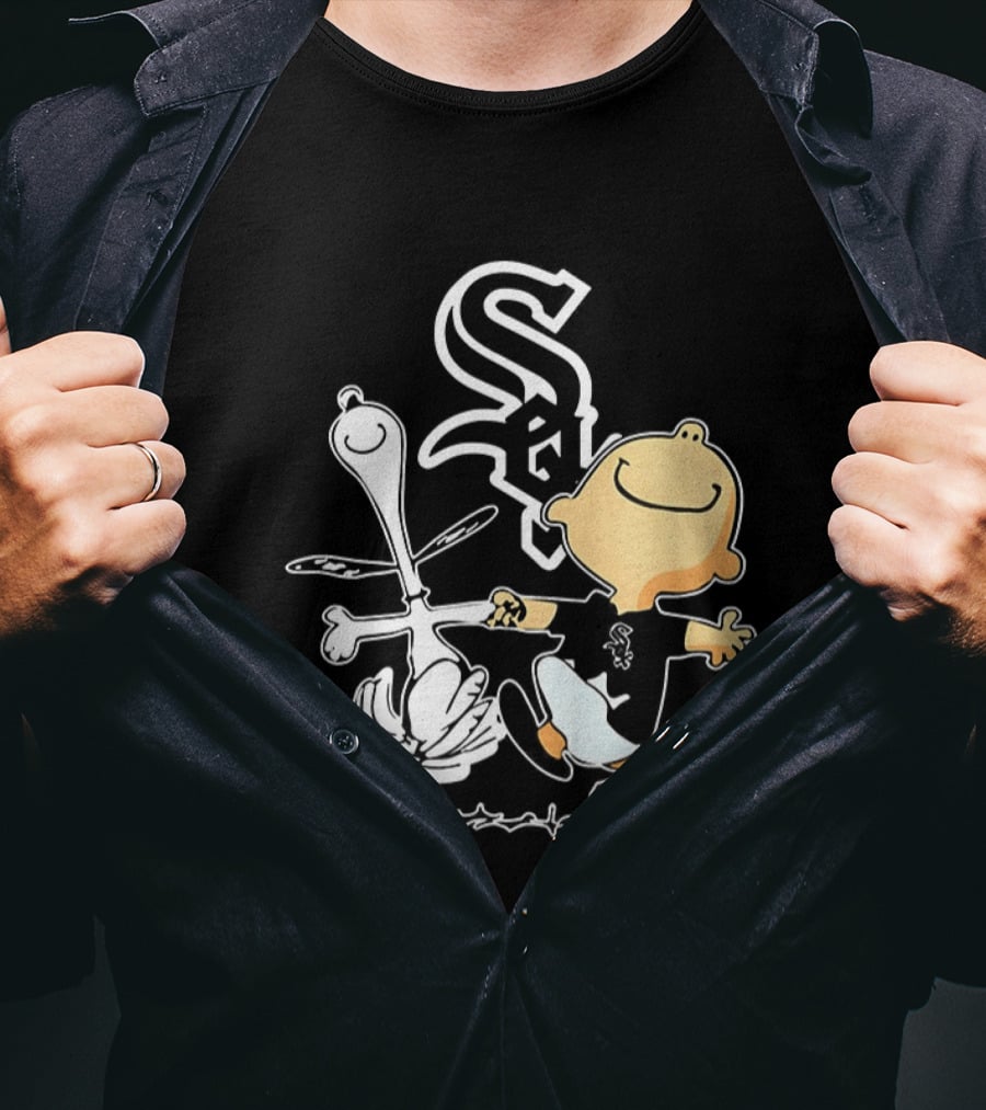 Charlie Brown Snoopy Chicago White Sox Dance Peanuts Comic Strip T-Shirt