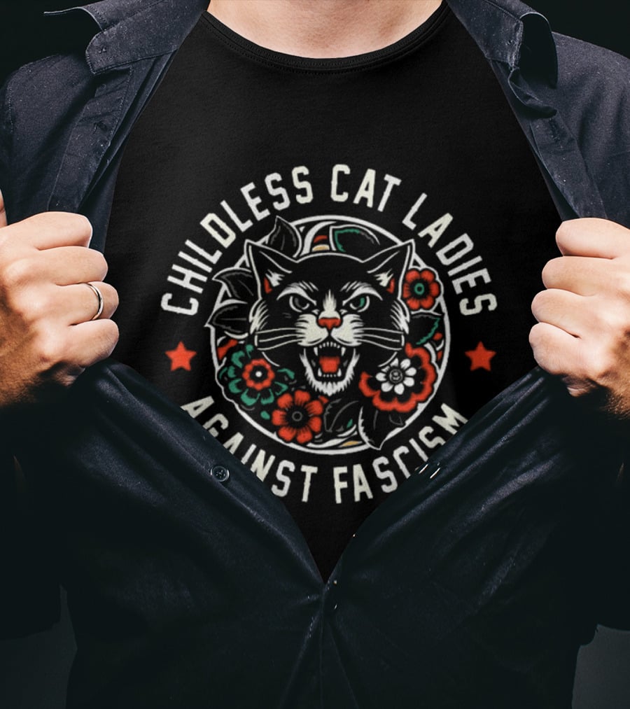 Childless Cat Ladies Against Fascism Harris For President 2024 T-Shirt