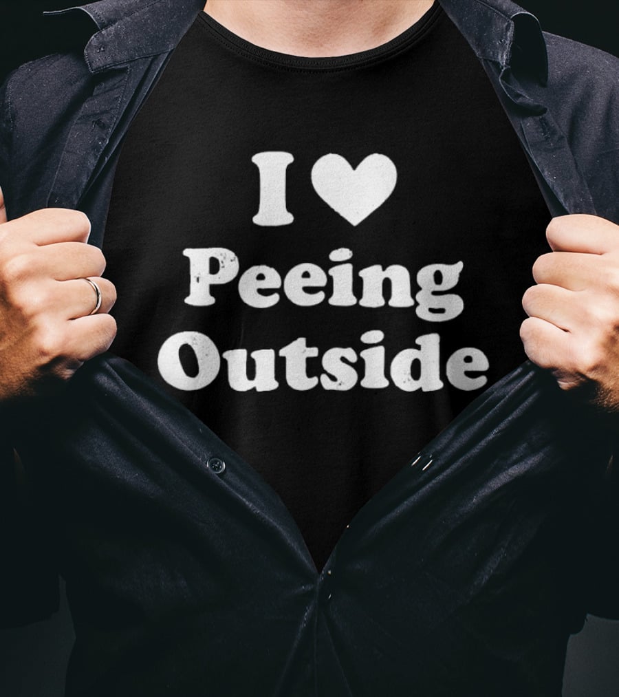 I Love Peeing Outside Civic Pride Outdoor Humor T-Shirt