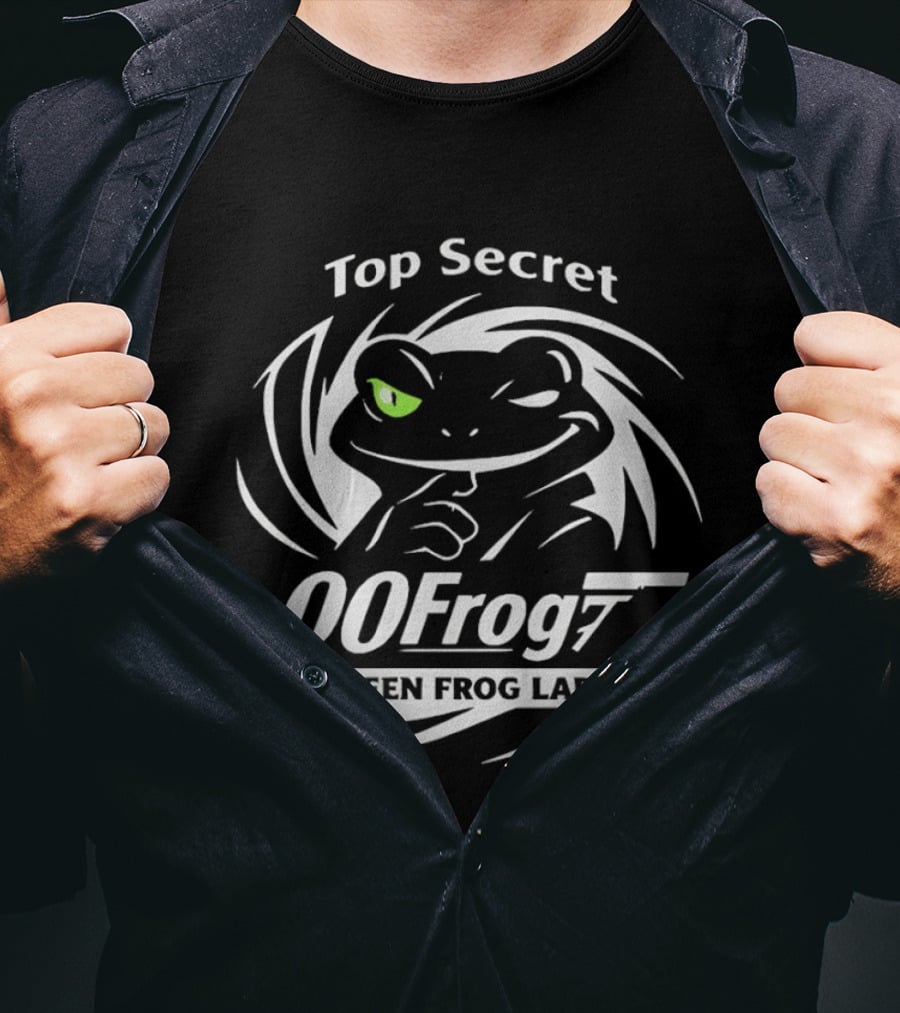 Top Secret 00Frog7 Green Frog Labs Covert Agent Frog T-Shirt