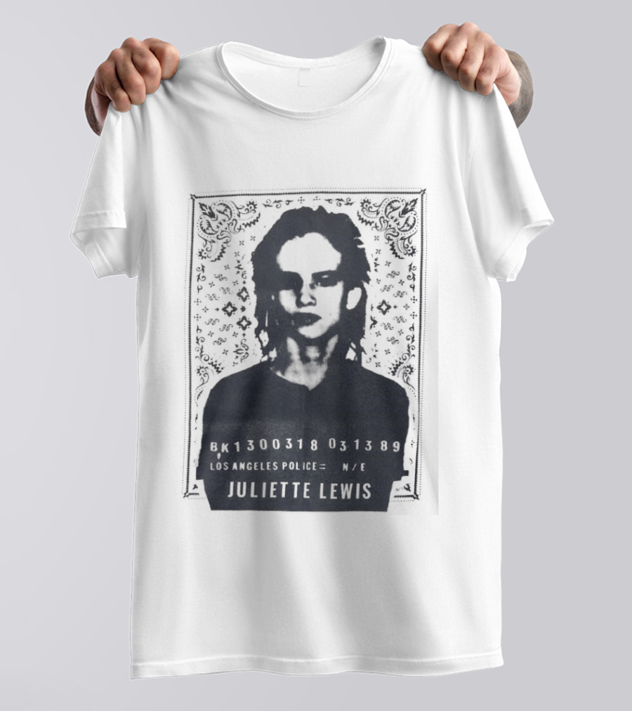 Juliette Lewis Los Angeles Police Shot 300318 USA 1989 T-Shirt