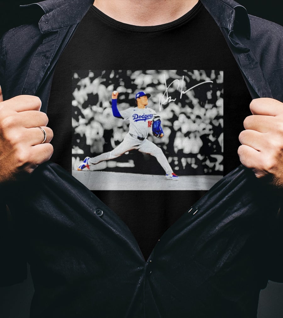 Yoshinobu Yamamoto Dodgers Pitching Action Los Angeles 2026 T-Shirt