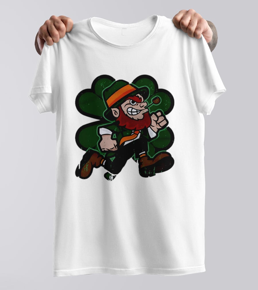 Leprechaun St. Patrick's Day Four Leaf Clover Smoking Pipe Vintage Irish T-Shirt